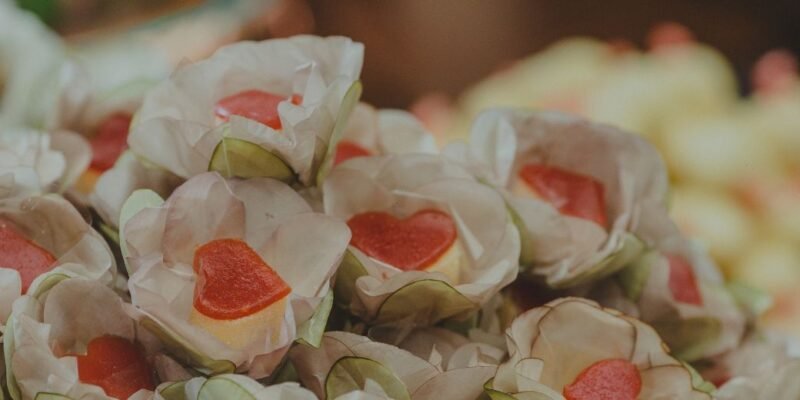 8 maneras creativas de reutilizar el papel tisú de tus compras